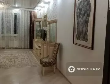 2-комнатная квартира, этаж 13 из 13, 86 м²