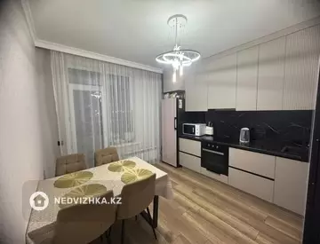 2-комнатная квартира, этаж 3 из 9, 63 м²