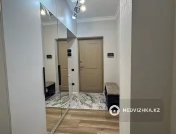 2-комнатная квартира, этаж 3 из 9, 63 м²