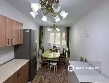 3-комнатная квартира, этаж 1 из 7, 94 м²