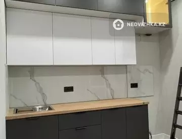 1-комнатная квартира, этаж 8 из 9, 38 м²