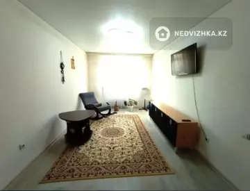 2-комнатная квартира, этаж 3 из 9, 53 м²