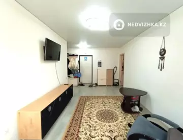 2-комнатная квартира, этаж 3 из 9, 53 м²