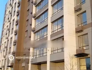 3-комнатная квартира, этаж 4 из 9, 79 м²