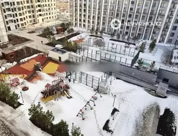 3-комнатная квартира, этаж 4 из 9, 79 м²