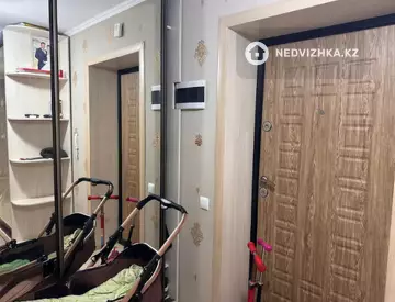 2-комнатная квартира, этаж 5 из 10, 60 м²