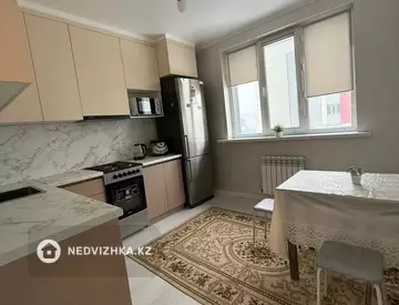 1-комнатная квартира, этаж 10 из 13, 40 м²