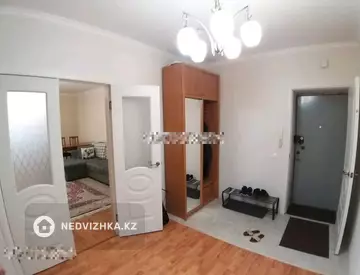 2-комнатная квартира, этаж 5 из 9, 82 м²