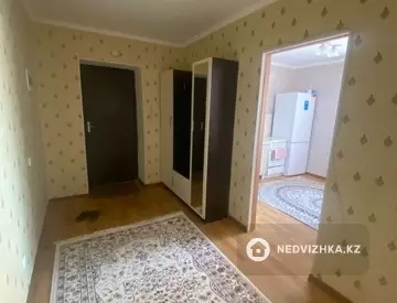 2-комнатная квартира, этаж 8 из 9, 58 м²