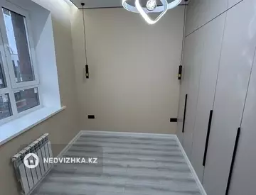 2-комнатная квартира, этаж 4 из 9, 48 м²