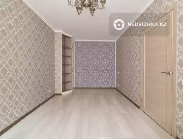 1-комнатная квартира, этаж 8 из 14, 38 м²
