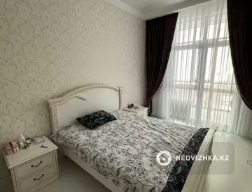 2-комнатная квартира, этаж 3 из 7, 100 м²
