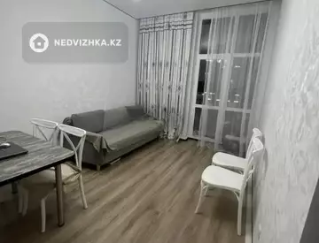 2-комнатная квартира, этаж 3 из 9, 64 м²