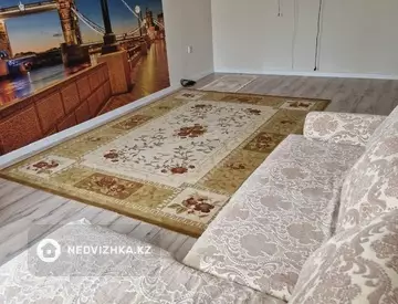 2-комнатная квартира, этаж 2 из 5, 72 м²