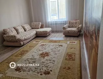 2-комнатная квартира, этаж 2 из 5, 72 м², на длительный срок