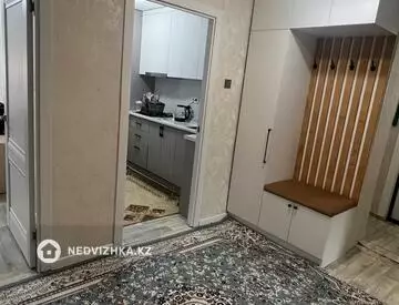 3-комнатная квартира, этаж 1 из 6, 62 м²