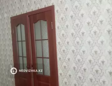 2-комнатная квартира, этаж 3 из 5, 54 м²