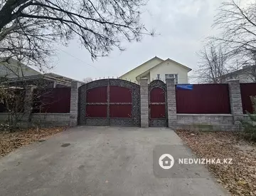 6-комнатный дом, 249 м²