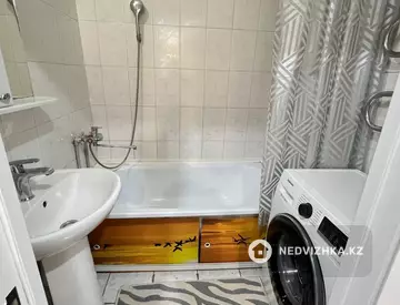 2-комнатная квартира, этаж 5 из 10, 53 м²