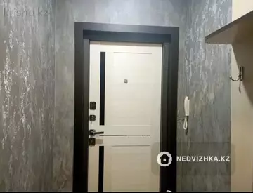 3-комнатная квартира, этаж 2 из 5, 60 м²