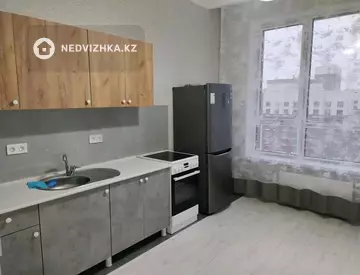 1-комнатная квартира, этаж 9 из 12, 44 м²