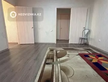 3-комнатная квартира, этаж 4 из 5, 65 м²