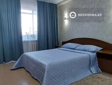 1-комнатная квартира, этаж 3 из 5, 51 м², по часам