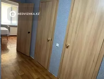 2-комнатная квартира, этаж 3 из 10, 54 м²