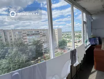 3-комнатная квартира, этаж 9 из 9, 69 м²