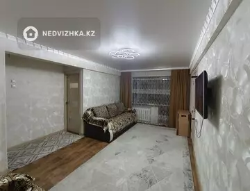 3-комнатная квартира, этаж 2 из 5, 45 м²