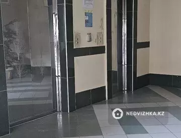 1-комнатная квартира, этаж 2 из 12, 66 м², на длительный срок