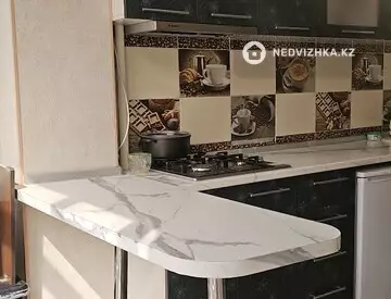 1-комнатная квартира, этаж 7 из 10, 42 м², на длительный срок