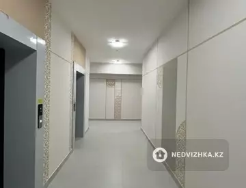 1-комнатная квартира, этаж 12 из 12, 43 м²