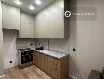 2-комнатная квартира, этаж 9 из 12, 42 м²