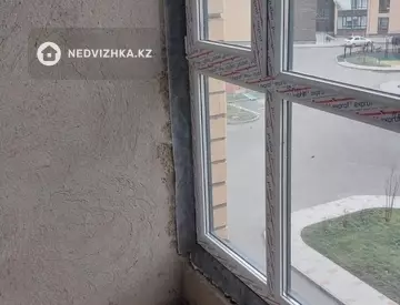 3-комнатная квартира, этаж 1 из 9, 75 м²