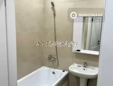 2-комнатная квартира, этаж 8 из 11, 40 м²