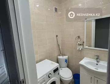 3-комнатная квартира, этаж 9 из 12, 70 м²