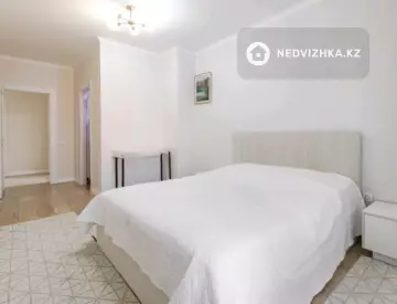 3-комнатная квартира, этаж 2 из 14, 107 м²