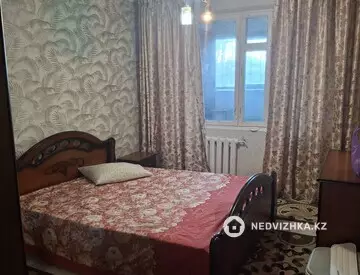 4-комнатная квартира, этаж 1 из 5, 85 м², на длительный срок