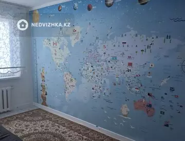 4-комнатная квартира, этаж 1 из 5, 85 м², на длительный срок