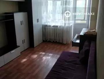 2-комнатная квартира, этаж 4 из 5, 45 м²