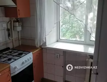 2-комнатная квартира, этаж 4 из 5, 45 м²