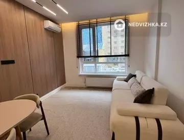 3-комнатная квартира, этаж 2 из 21, 80 м²
