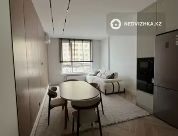 3-комнатная квартира, этаж 2 из 21, 80 м²