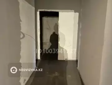 3-комнатная квартира, этаж 4 из 9, 94 м²