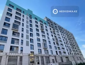 3-комнатная квартира, этаж 7 из 10, 100 м²