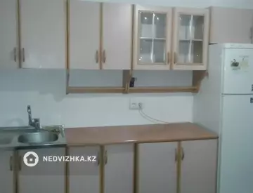 1-комнатная квартира, этаж 18 из 18, 34 м²
