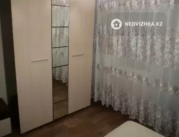3-комнатная квартира, этаж 9 из 9, 63 м²