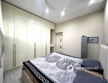 6-комнатный дом, 4 соток, 200 м²