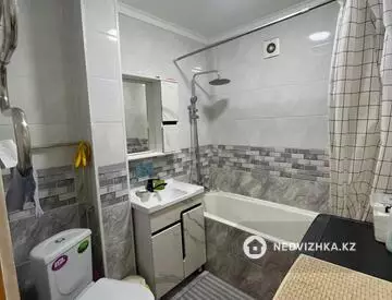 3-комнатная квартира, этаж 4 из 5, 63 м²